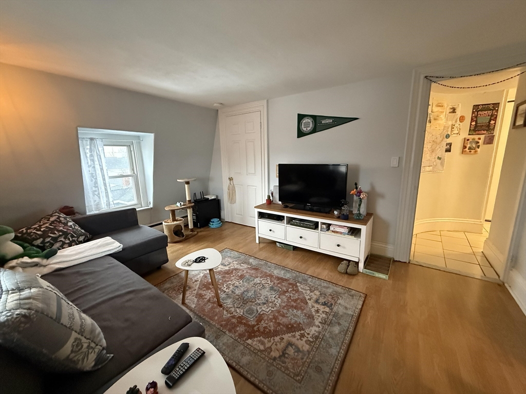 6 Rice Street, Unit 3 Cambridge, MA 02140 - Photo 10 of 12