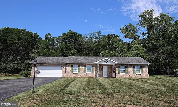 $435,000 | 7 Plantation Drive, Hagerstown, MD 21740