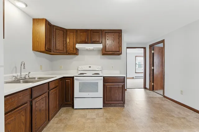 $1,495 | 24 North Street, Unit 3B, Warren, MA 01092