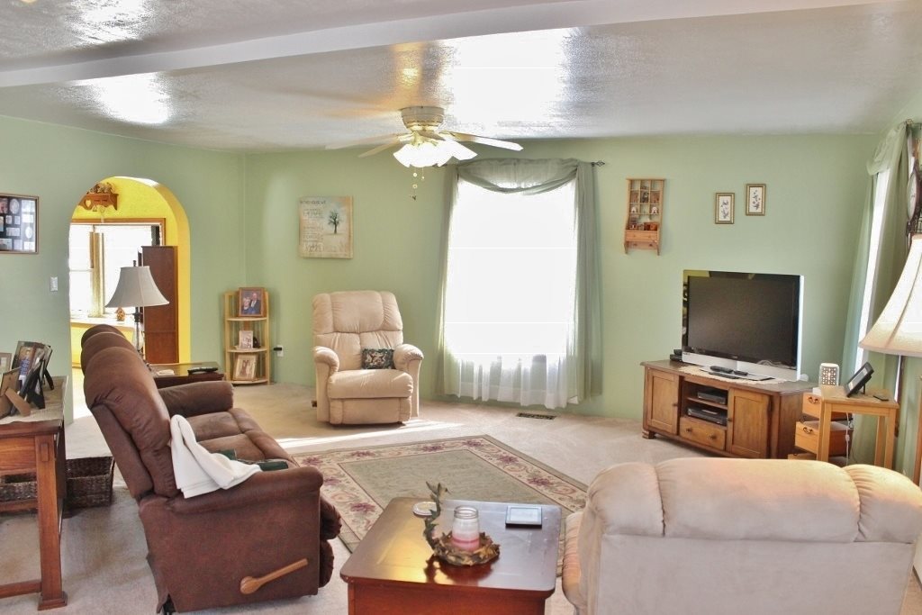 5164 North State Road Alma, MI 48801 - Photo 7 of 46 1857455-6.JPG