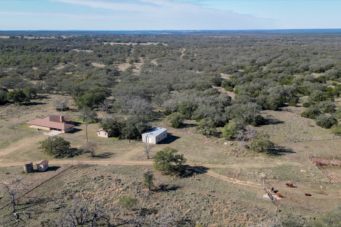 2334 Cr 105 Lampasas Tx  
