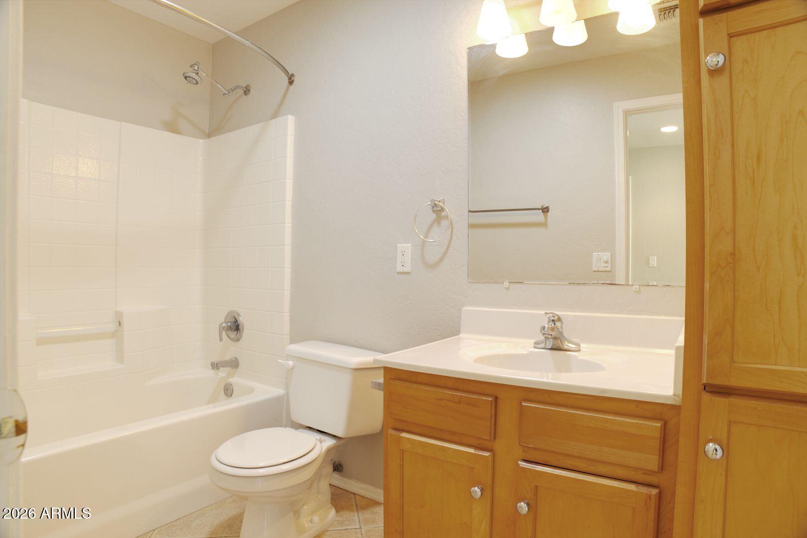 14575 Cababi Road Arizona City, AZ 85123 - Photo 14 of 24 32fd438c-2357-407e-add6-41edab411e3b-thu