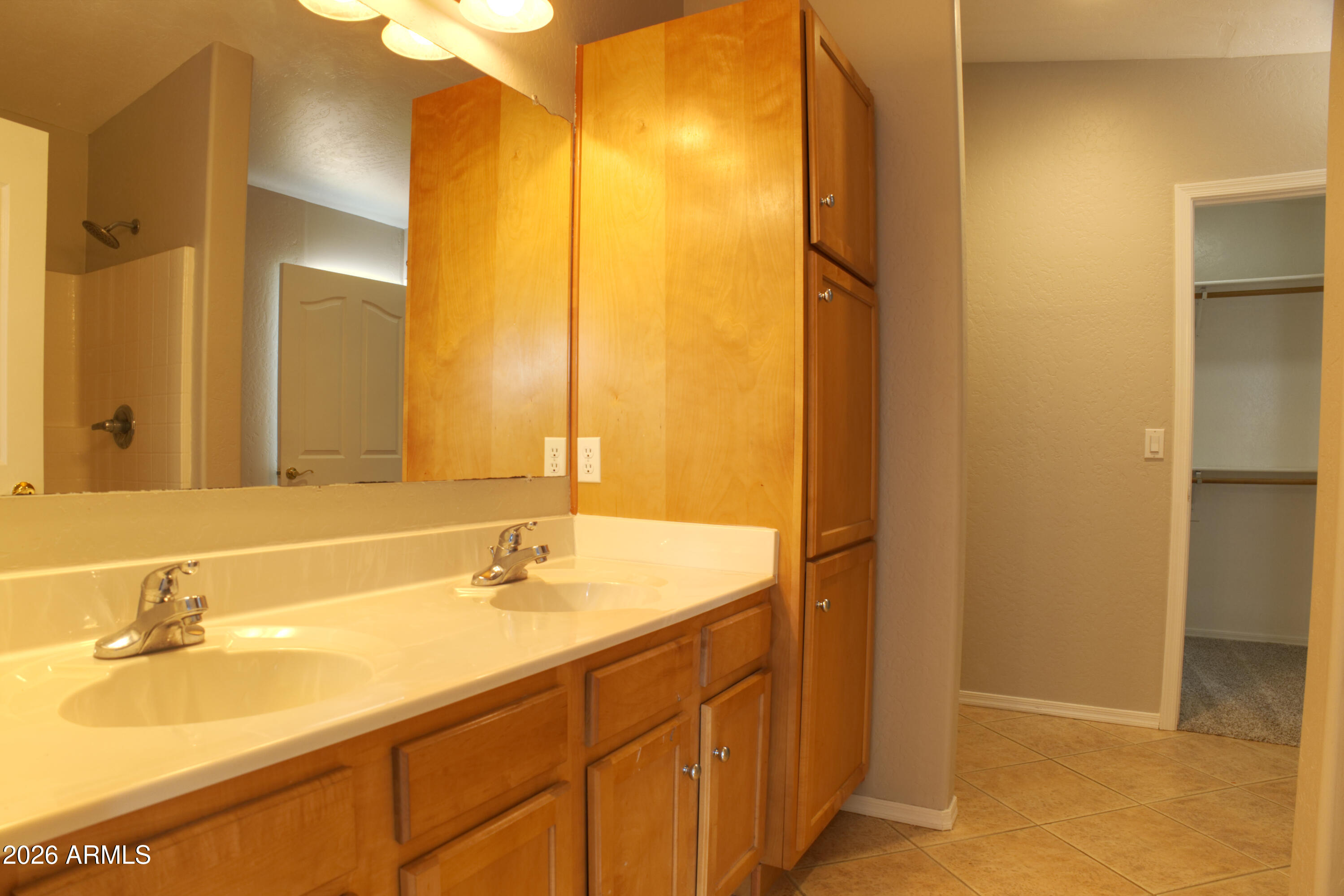 14575 Cababi Road Arizona City, AZ 85123 - Photo 7 of 24 master bath 1