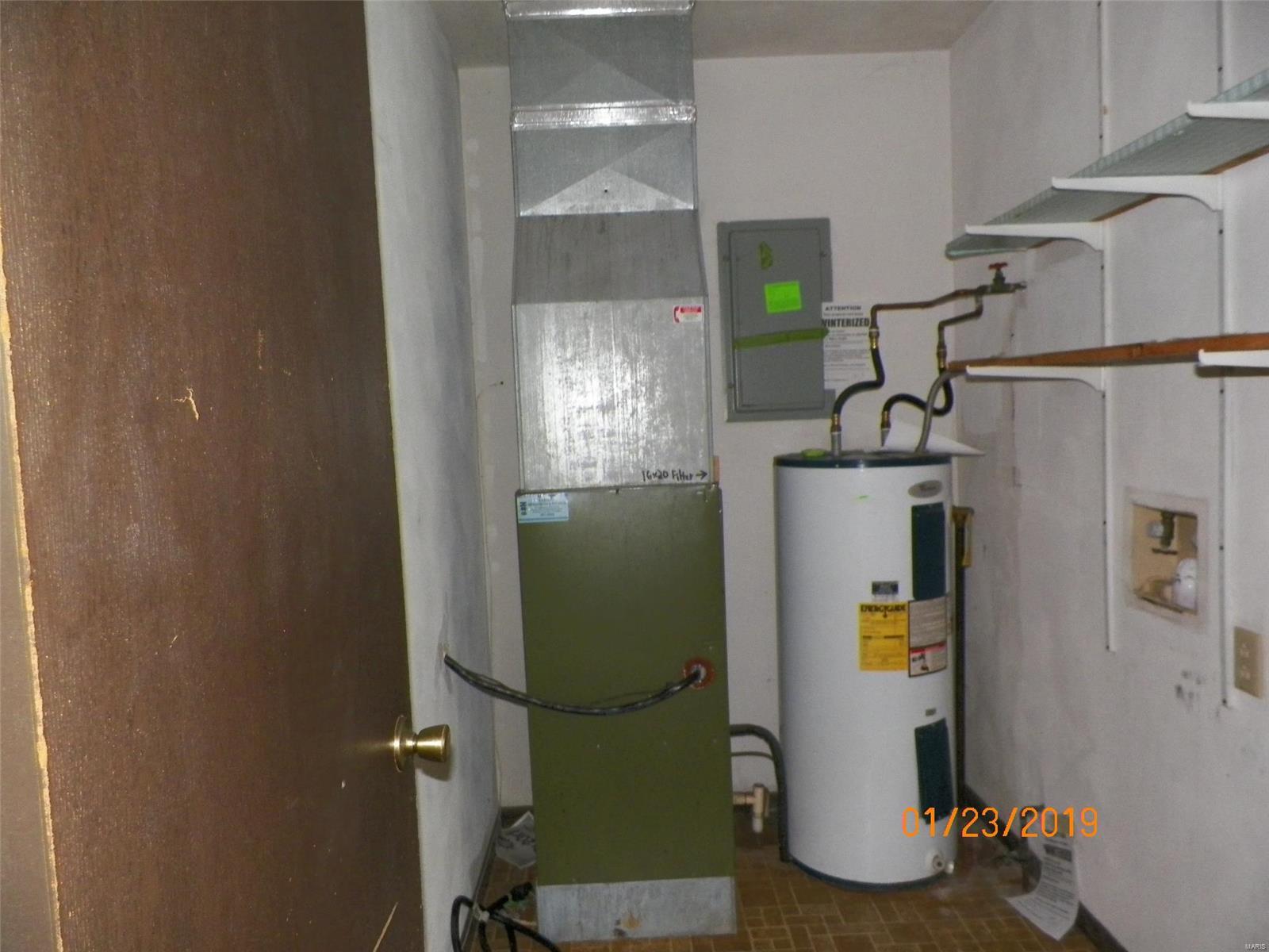 36 Kinney Drive Belleville, IL 62221 - Photo 8 of 18