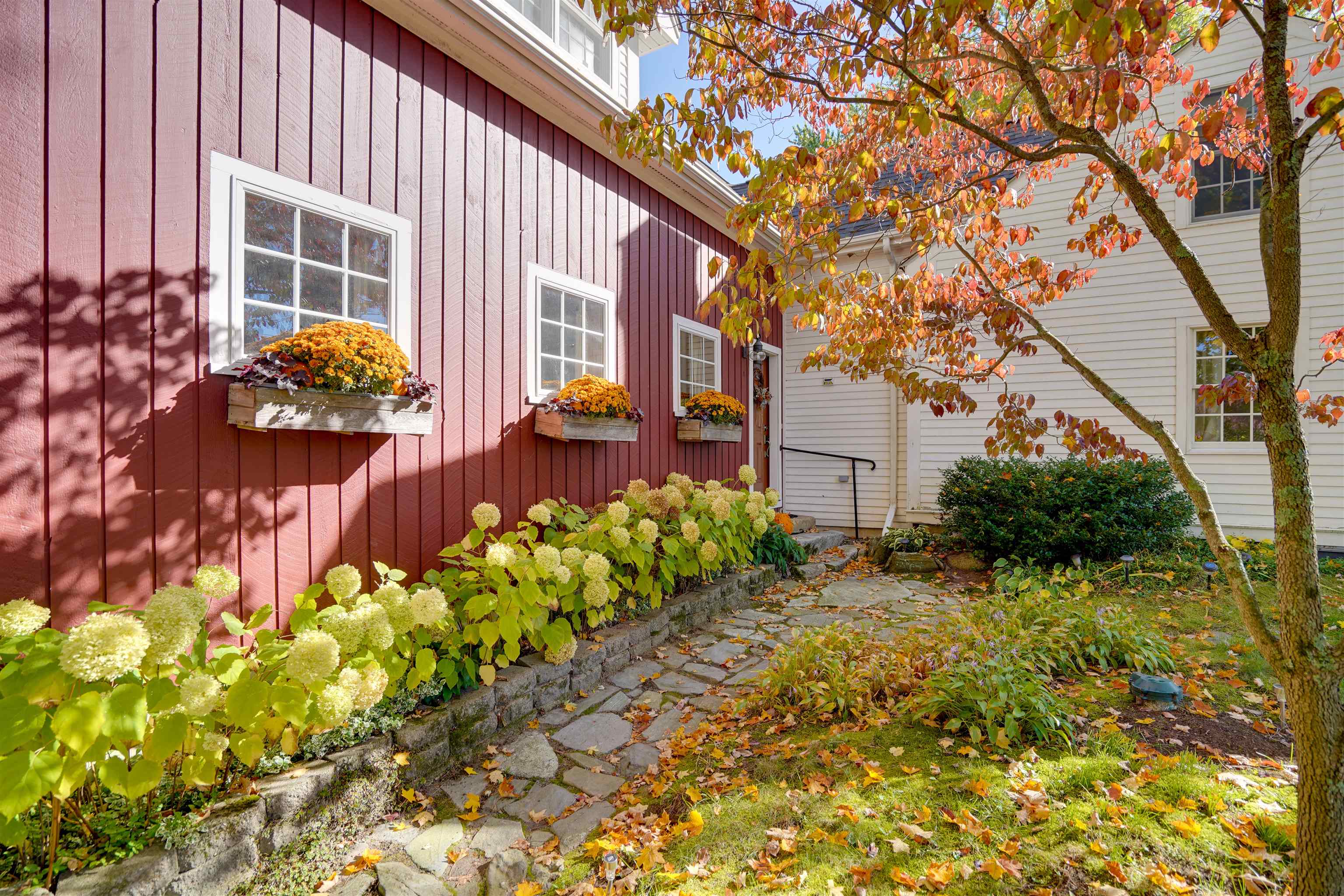 110 Bush Hill Road Pelham, NH 03076 - Photo 12 of 40 Gallery Image 12