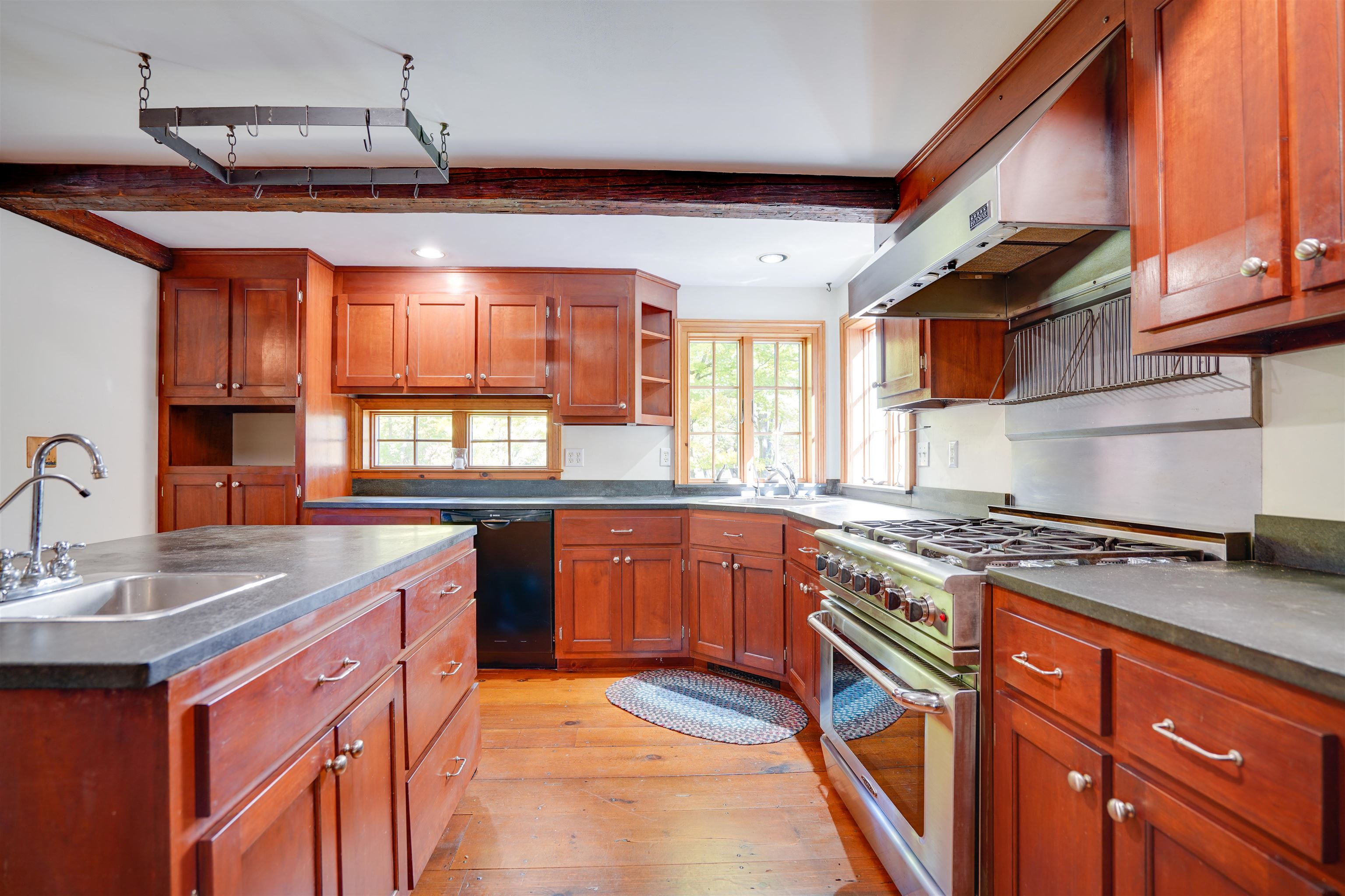 110 Bush Hill Road Pelham, NH 03076 - Photo 15 of 40 Gallery Image 15