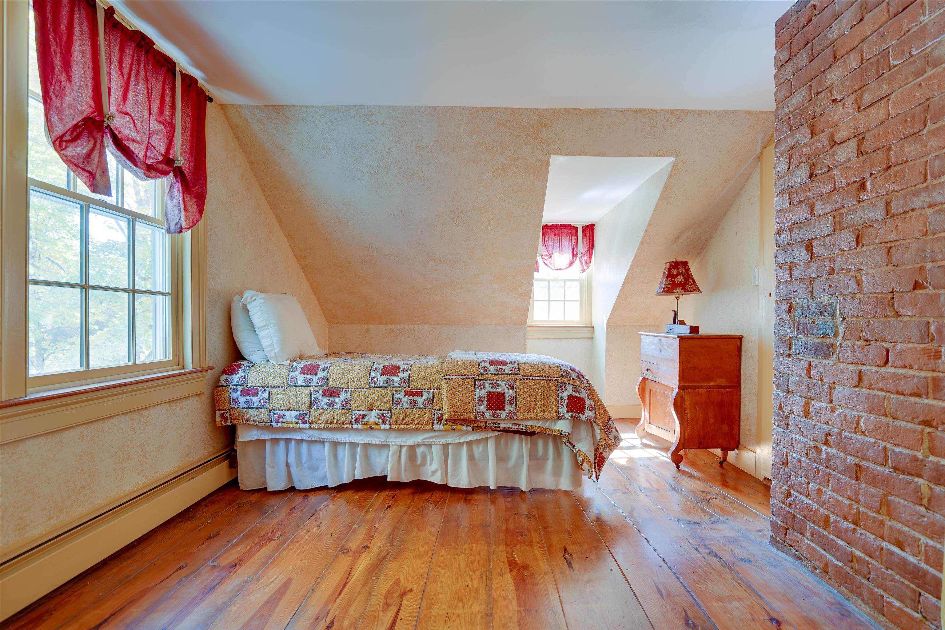 110 Bush Hill Road Pelham, NH 03076 - Photo 31 of 40 Gallery Image 31
