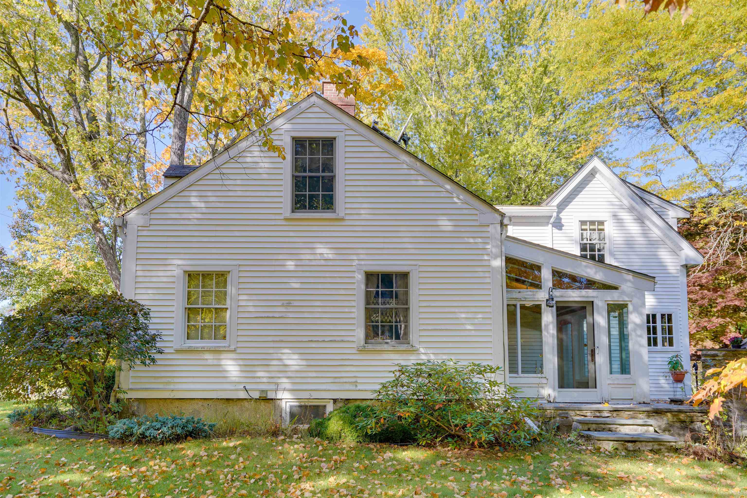 110 Bush Hill Road Pelham, NH 03076 - Photo 4 of 40 Gallery Image 4