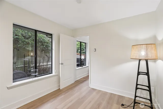 $1,474,000 | 1018 4th Avenue South, Edmonds, WA 98020