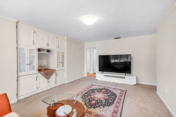 $599,900 | 67 Ridge Road, Longmeadow, MA 01106