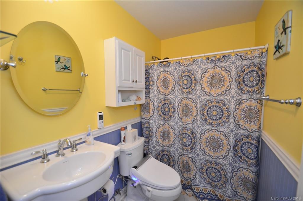 232 Oakmont Road, Unit 15 Stanley, NC 28164 - Photo 29 of 36 Gallery Image 29