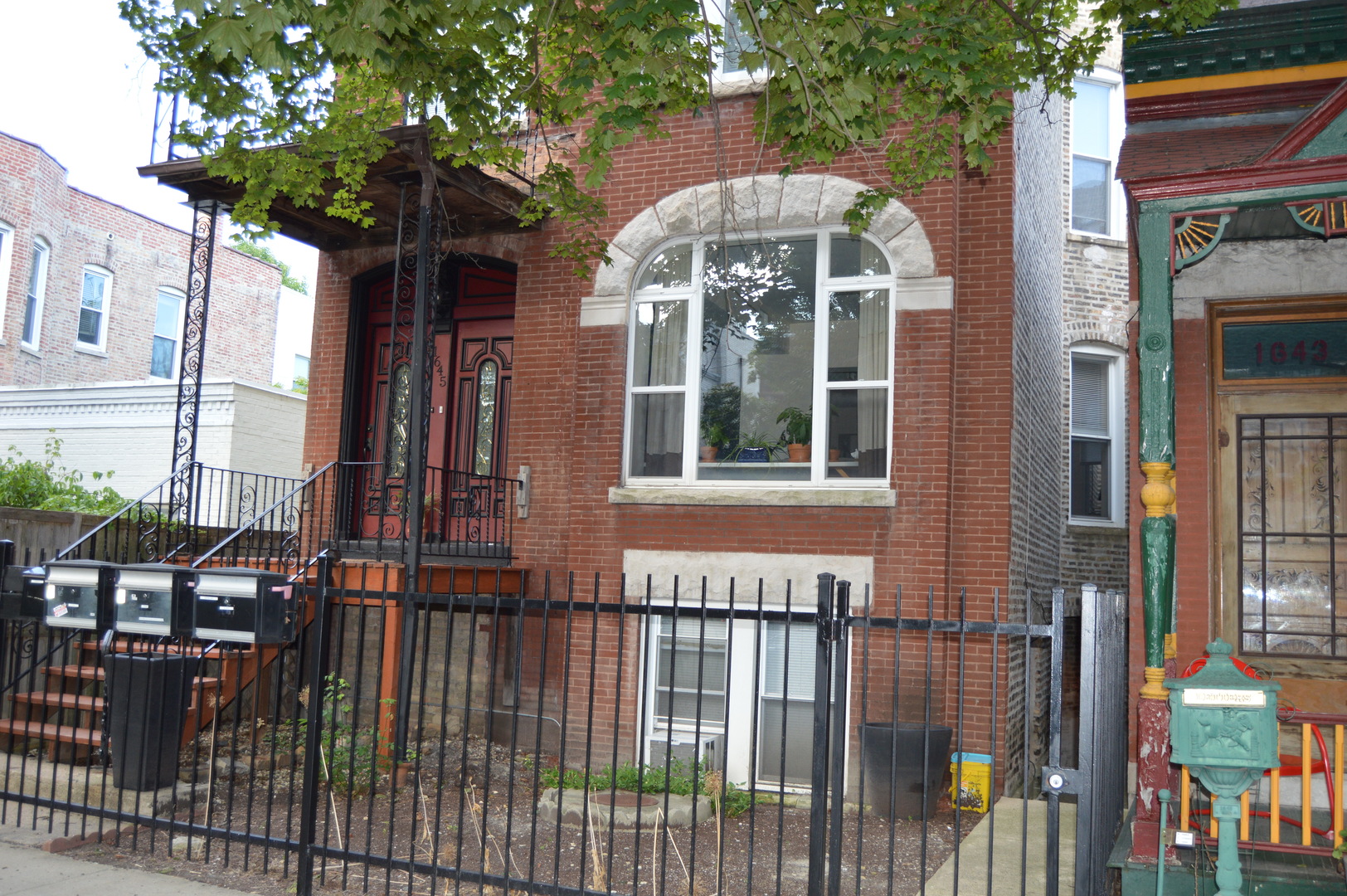 1645 North Bell Avenue Chicago, IL 60647 - Photo 3 of 39