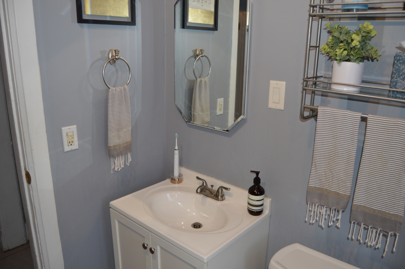 1645 North Bell Avenue Chicago, IL 60647 - Photo 24 of 39