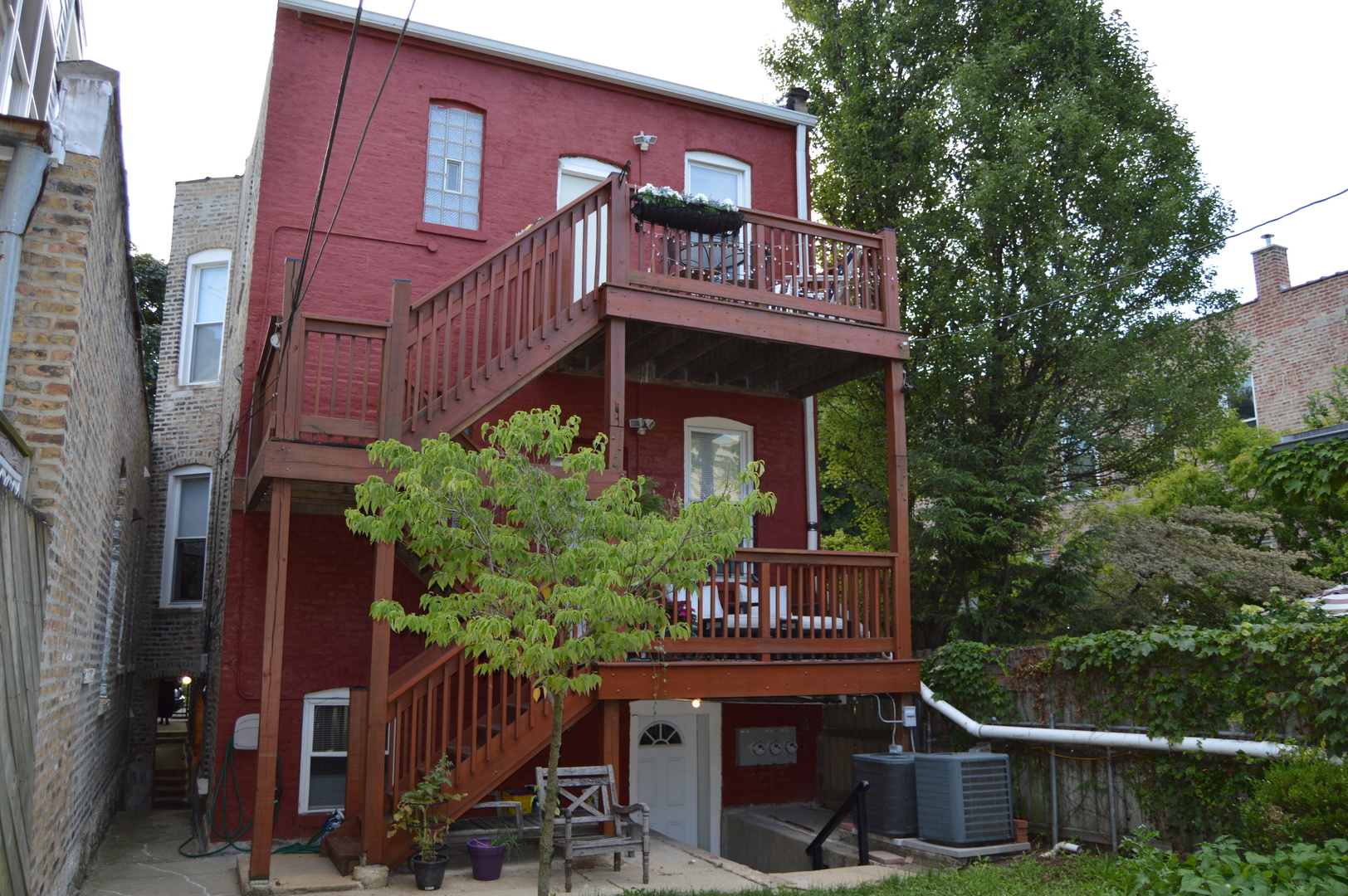 1645 North Bell Avenue Chicago, IL 60647 - Photo 32 of 39