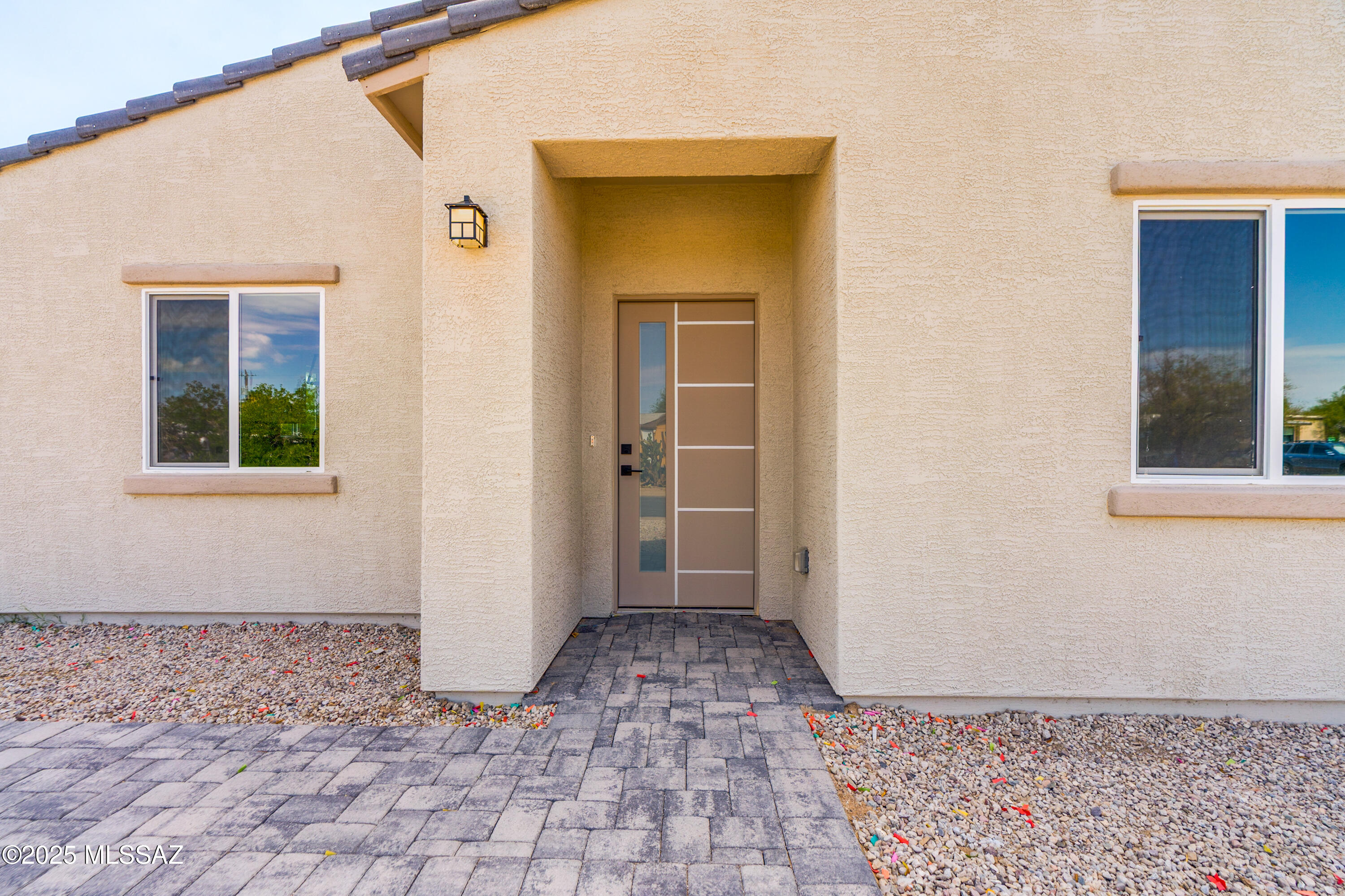 5501 West Iowa Street Tucson, AZ 85757 - Photo 3 of 26 Gallery Image 3