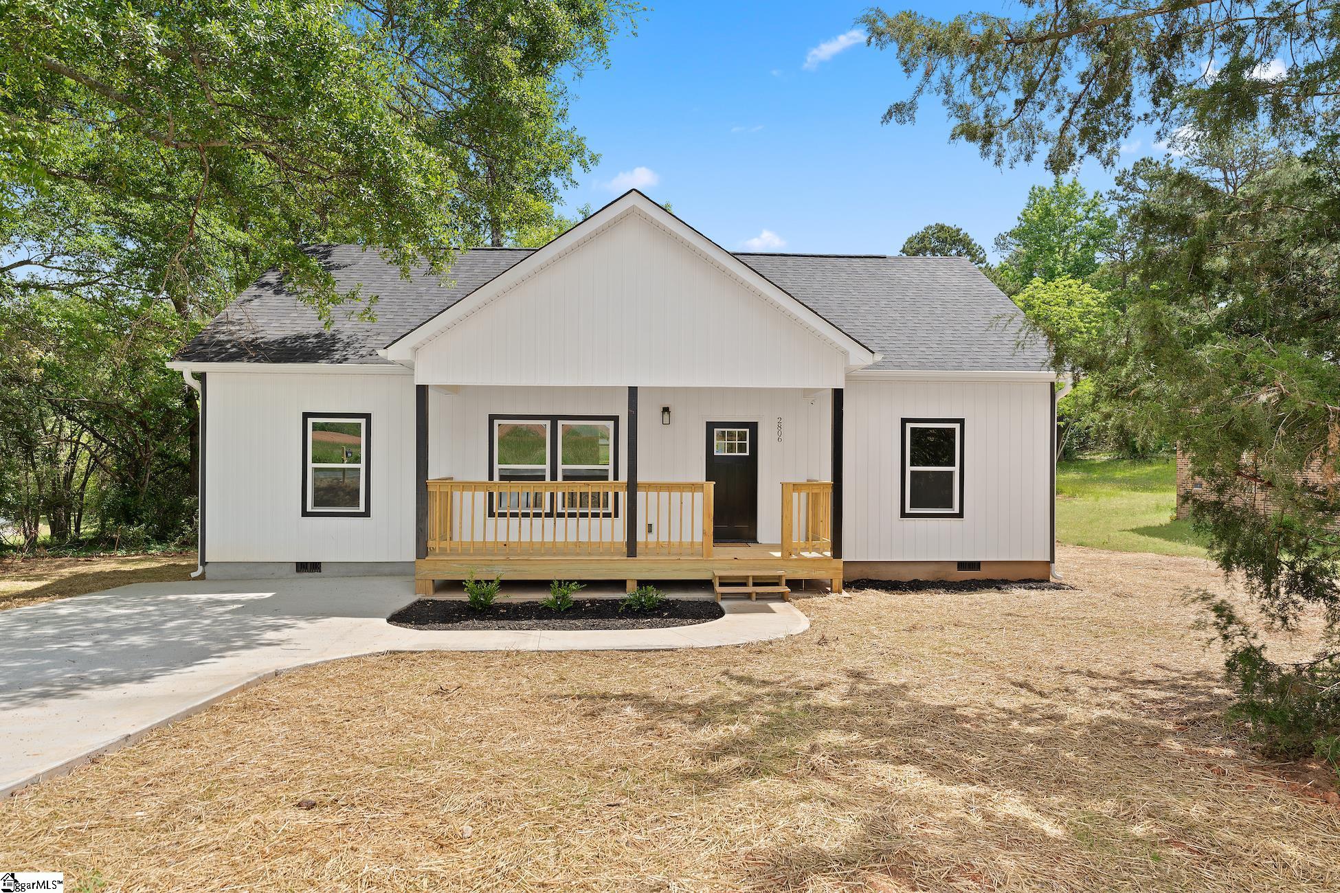 2806 Centerville Road Anderson, SC 29625 - Photo 2 of 24