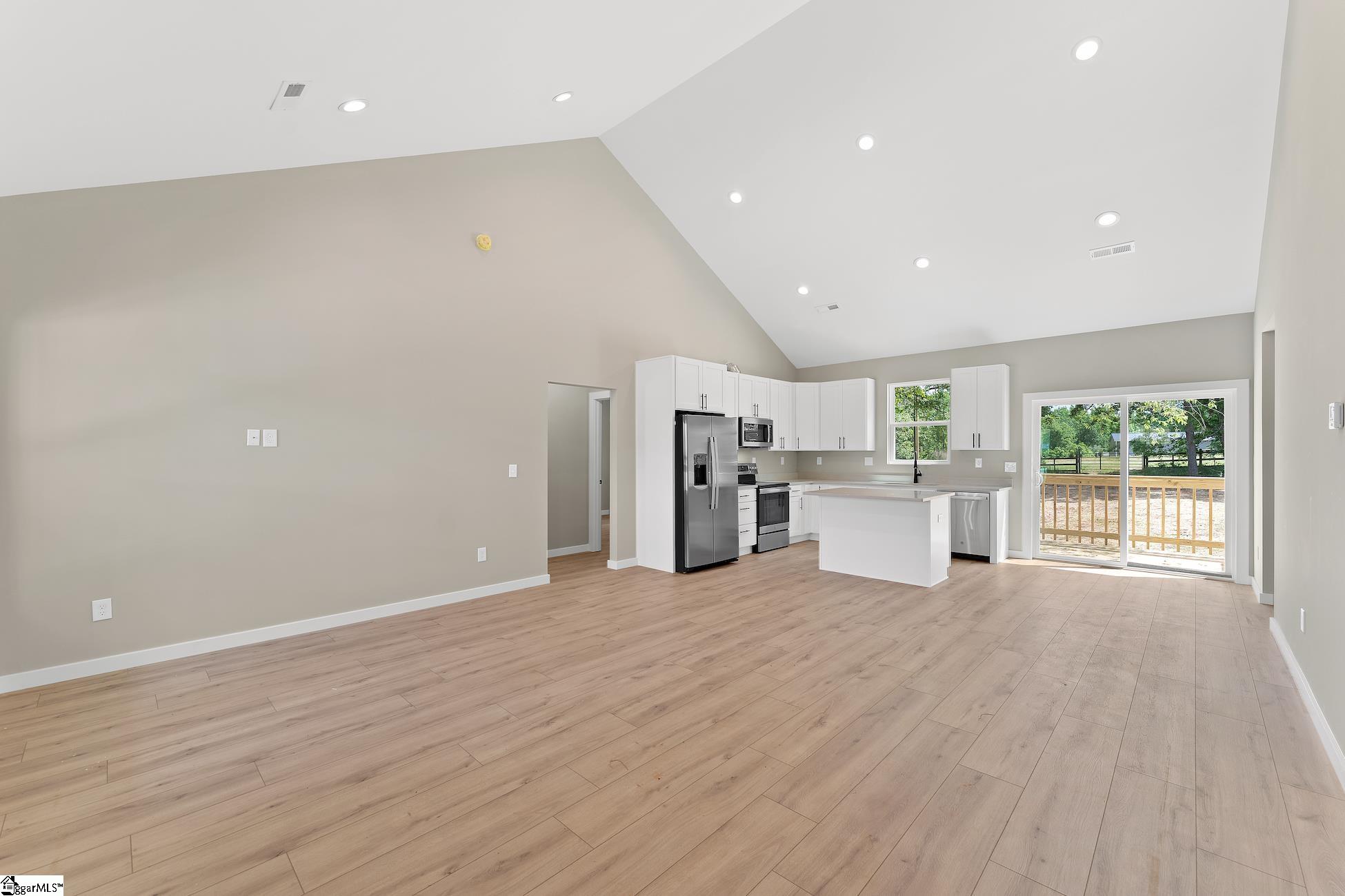 2806 Centerville Road Anderson, SC 29625 - Photo 3 of 24