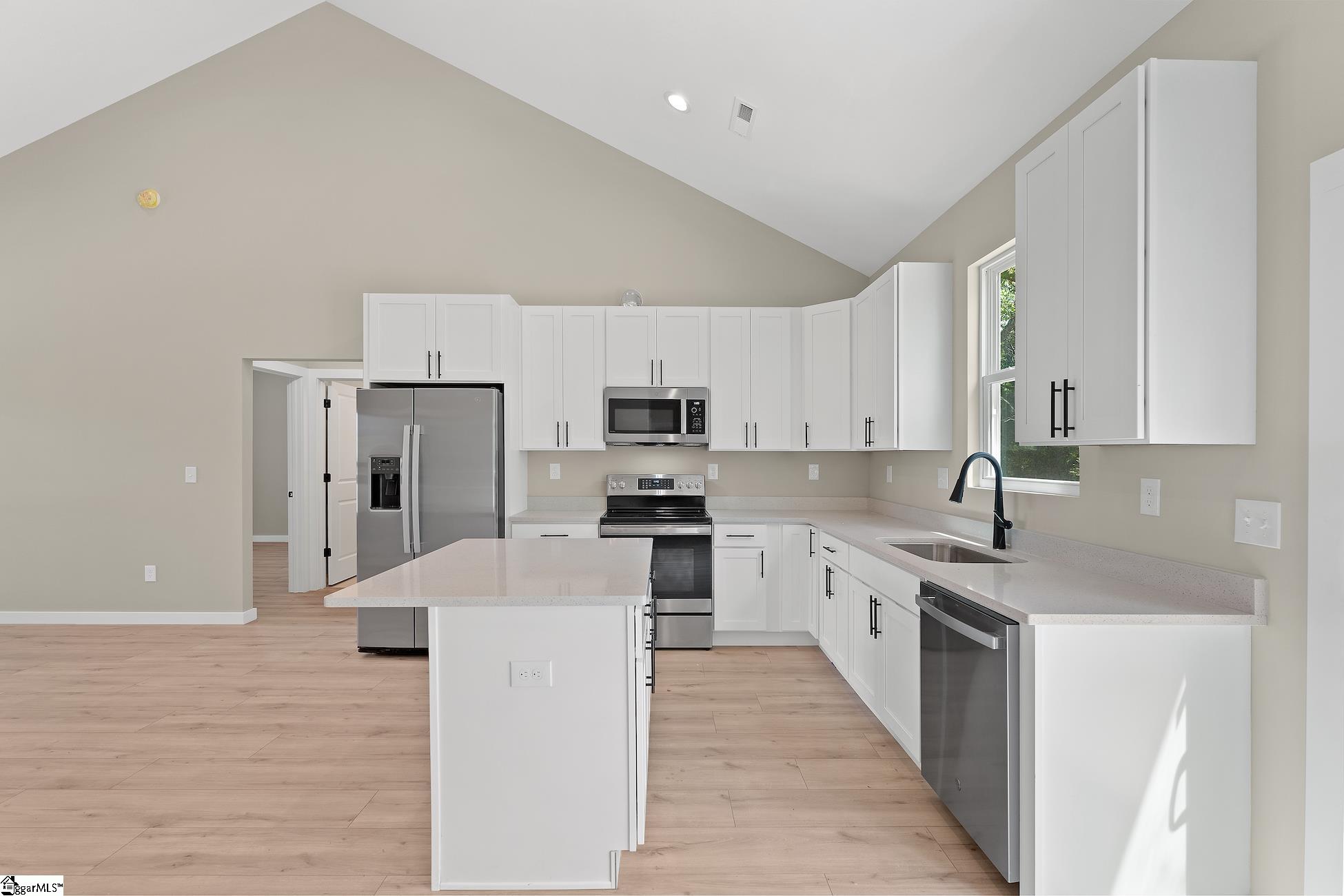 2806 Centerville Road Anderson, SC 29625 - Photo 7 of 24