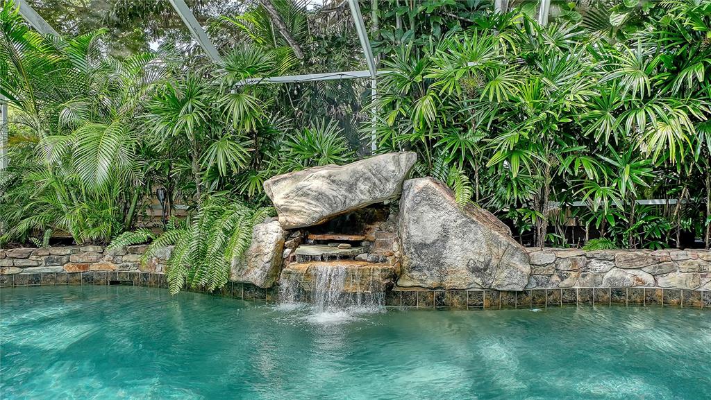3624 South Lockwood Ridge Road Sarasota, FL 34239 - Photo 29 of 53 Gallery Image 29