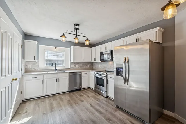 $279,900 | 306 Arapaho Drive, Murfreesboro, TN 37128