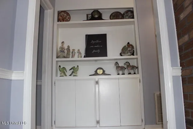 $259,900 | 520 Hunters Creek Circle, Madison, MS 39110