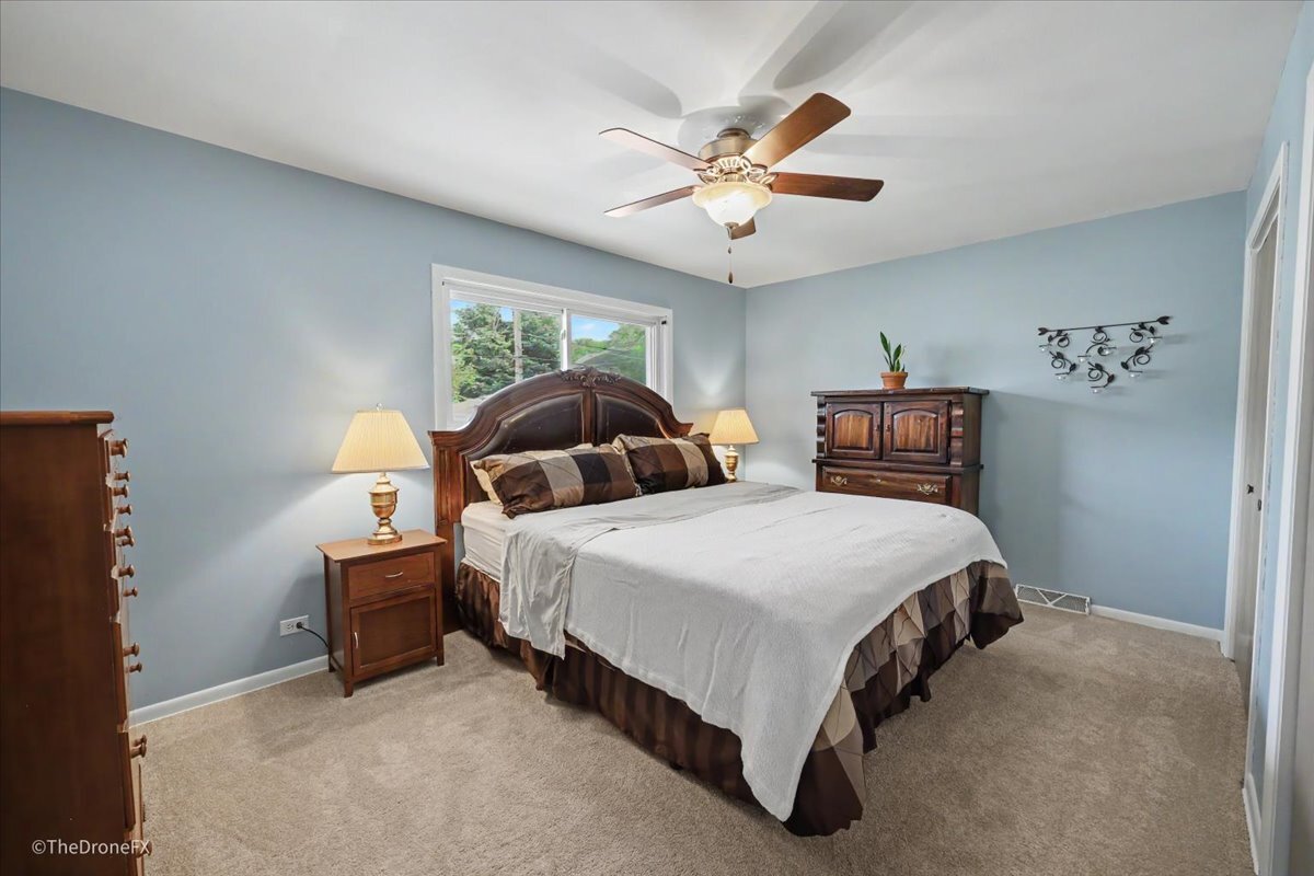 767 North Willow Road Elmhurst, IL 60126 - Photo 15 of 36