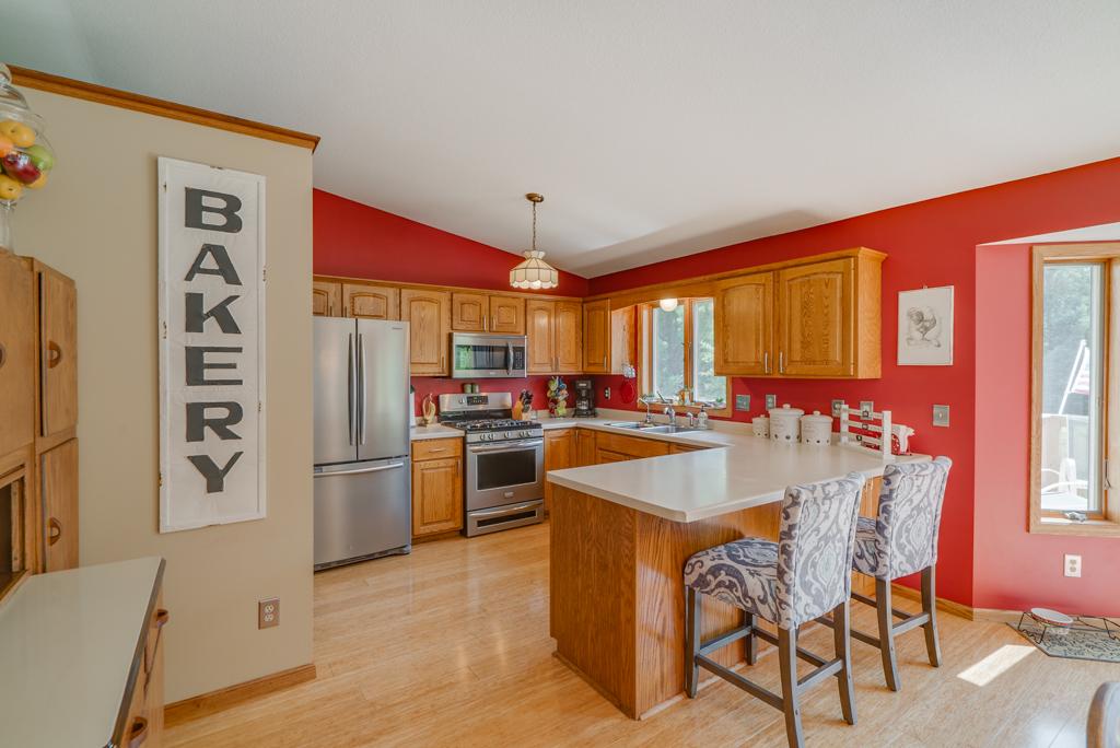 812 Moonbeam Road West Hudson, WI 54016 - Photo 12 of 43 Gallery Image 12