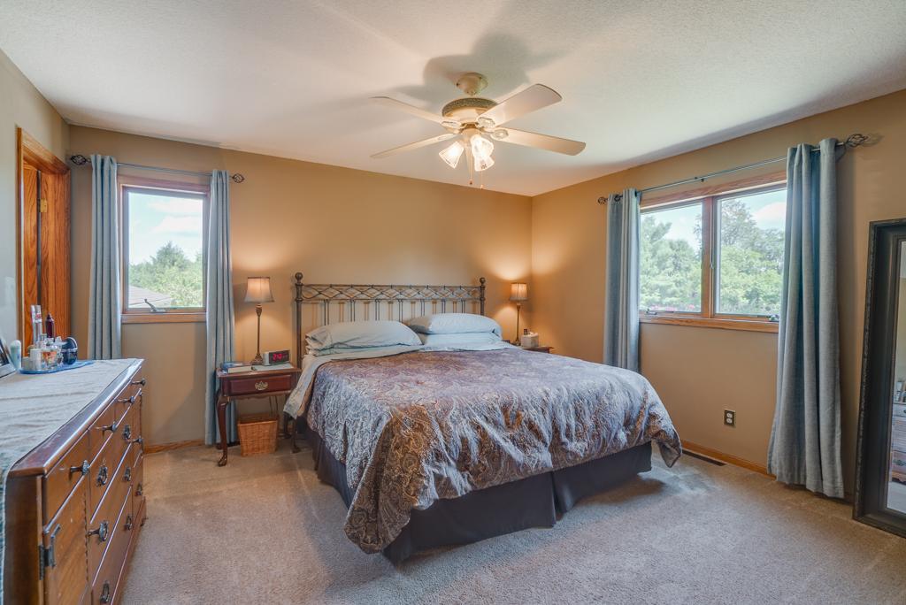 812 Moonbeam Road West Hudson, WI 54016 - Photo 18 of 43 Gallery Image 18