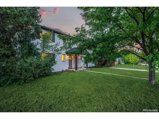 a view of a house with a big yard