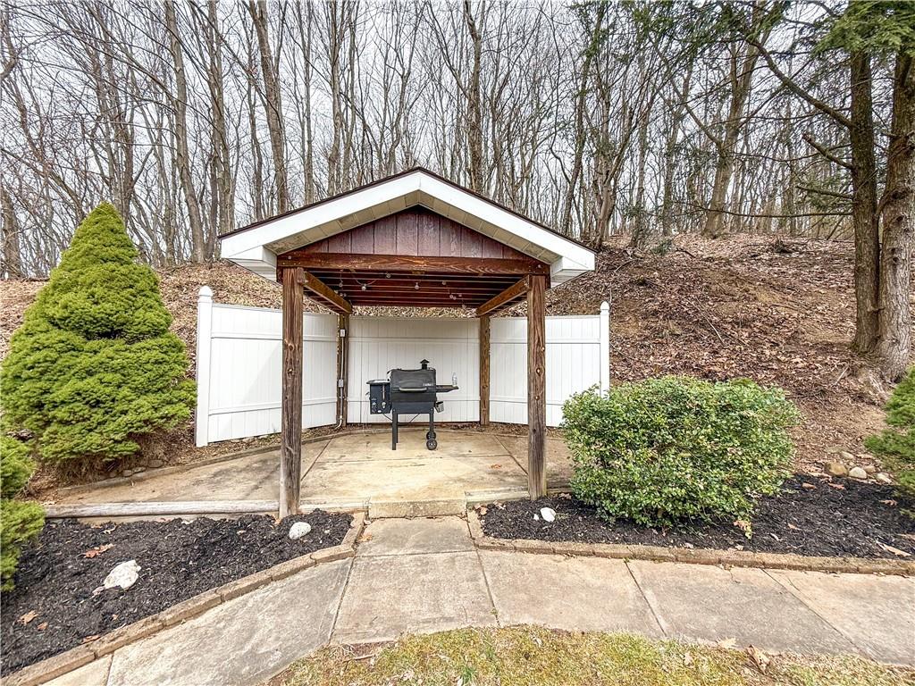 915 Willow Street Apollo, PA 15613 - Photo 40 of 41