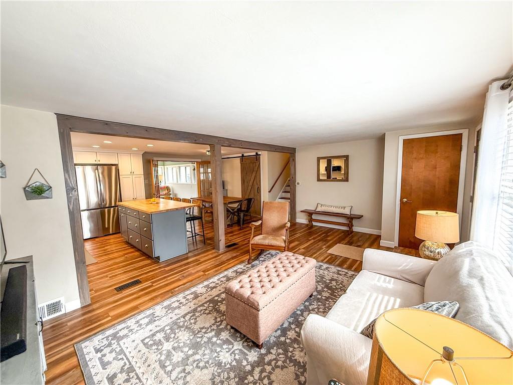 915 Willow Street Apollo, PA 15613 - Photo 5 of 41