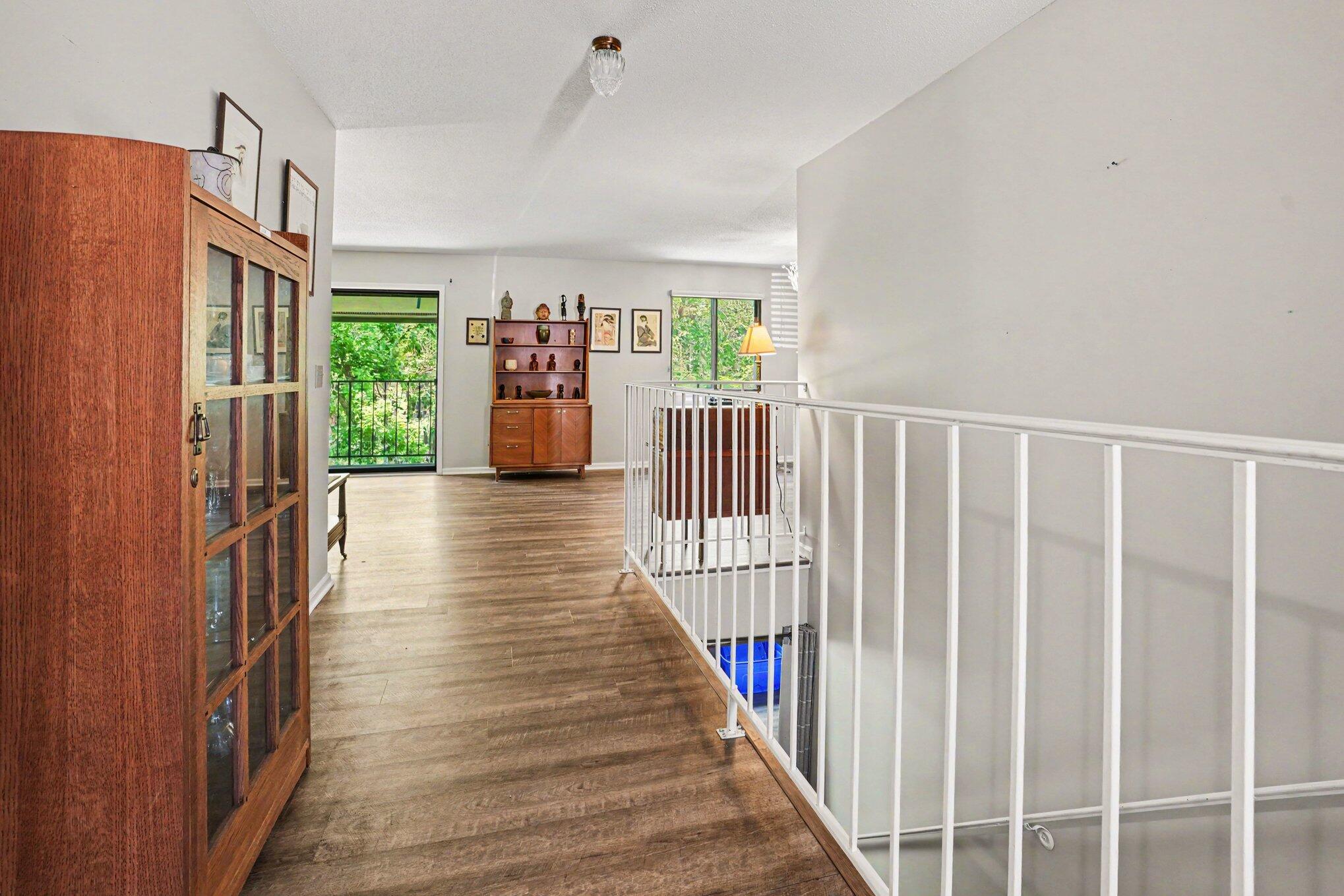3750 Cedaridge Road Kalamazoo, MI 49008 - Photo 5 of 37 file_1118