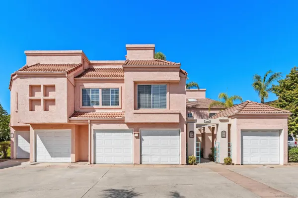 $2,699 | 12083 Calle De Montana, Unit 219A, El Cajon, CA 92019