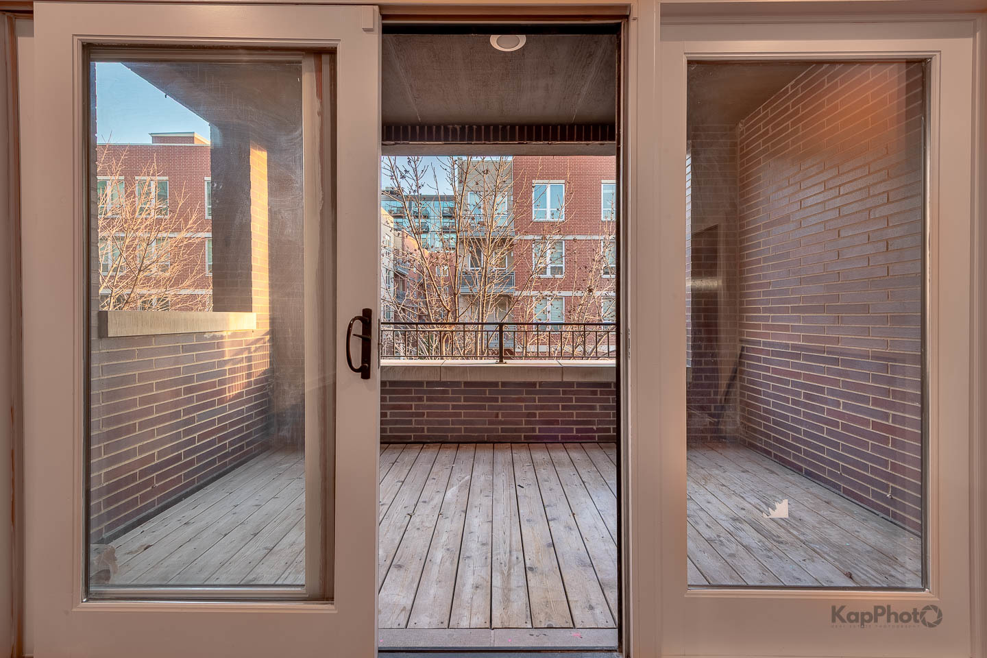 1242 West Jackson Boulevard, Unit 2E Chicago, IL 60607 - Photo 15 of 27