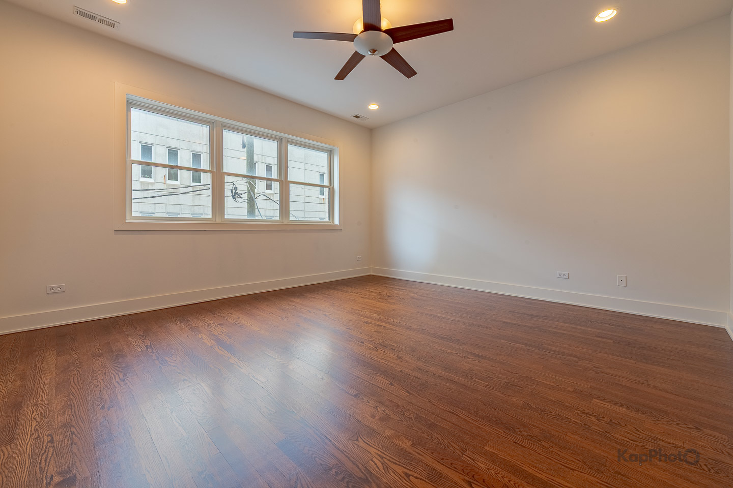 1242 West Jackson Boulevard, Unit 2E Chicago, IL 60607 - Photo 16 of 27