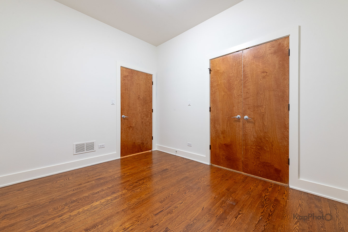 1242 West Jackson Boulevard, Unit 2E Chicago, IL 60607 - Photo 25 of 27