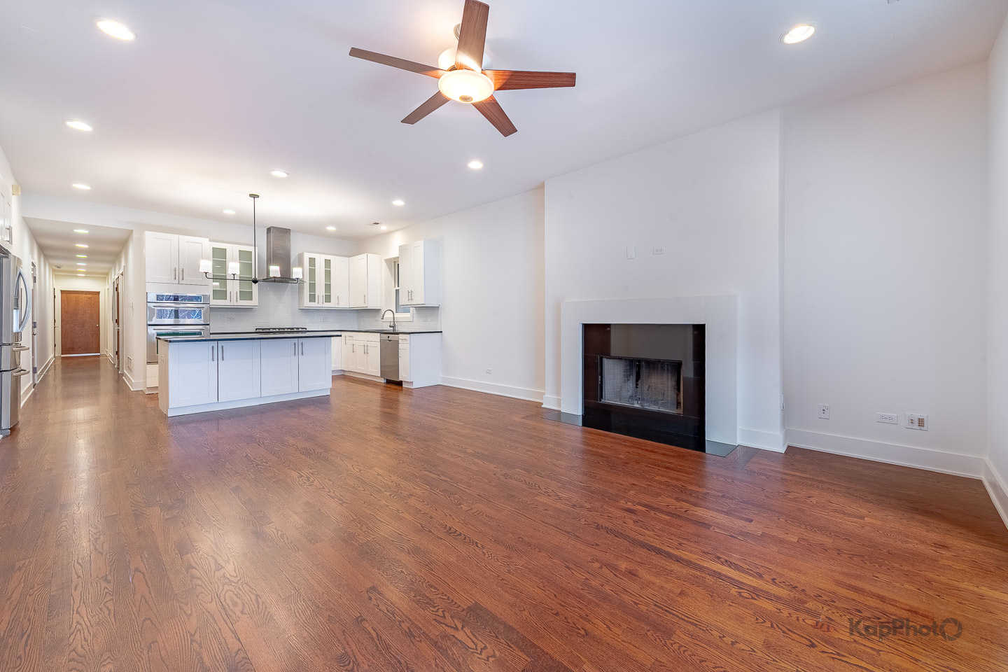 1242 West Jackson Boulevard, Unit 2E Chicago, IL 60607 - Photo 3 of 27