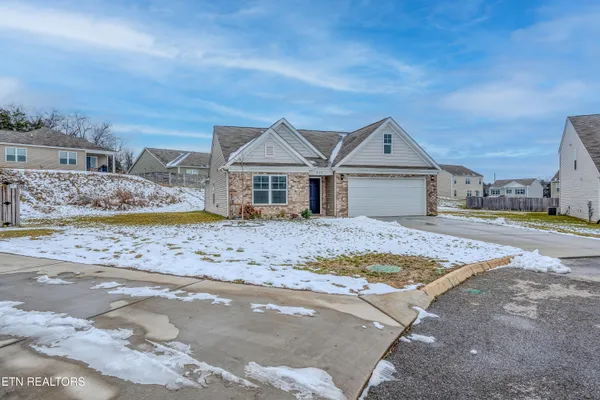 $328,900 | 237 Newman Circle, Jefferson City, TN 37760