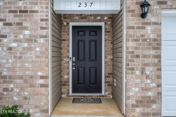 $328,900 | 237 Newman Circle, Jefferson City, TN 37760