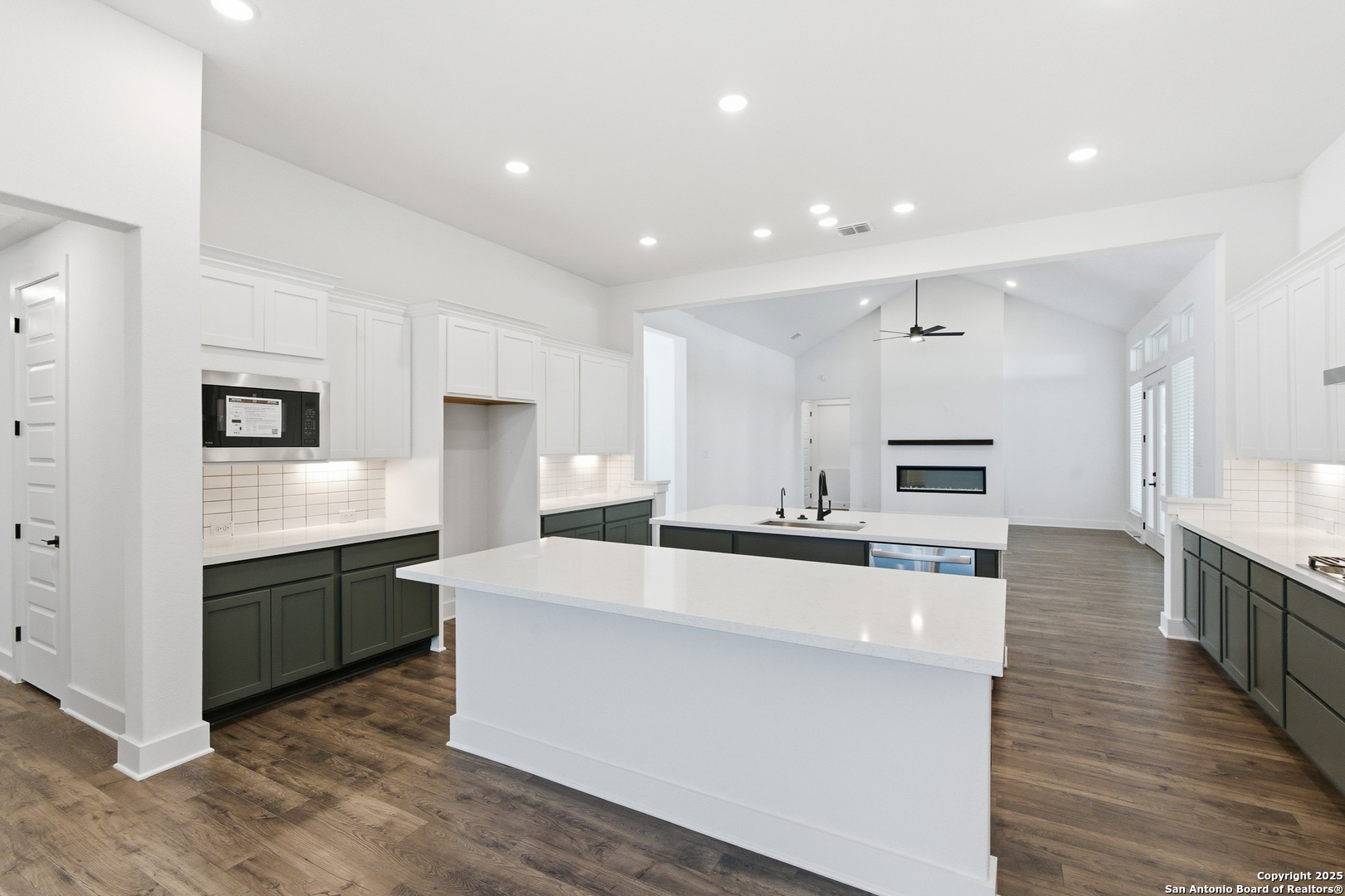 539 Caliban Cibolo, TX 78108 - Photo 17 of 38