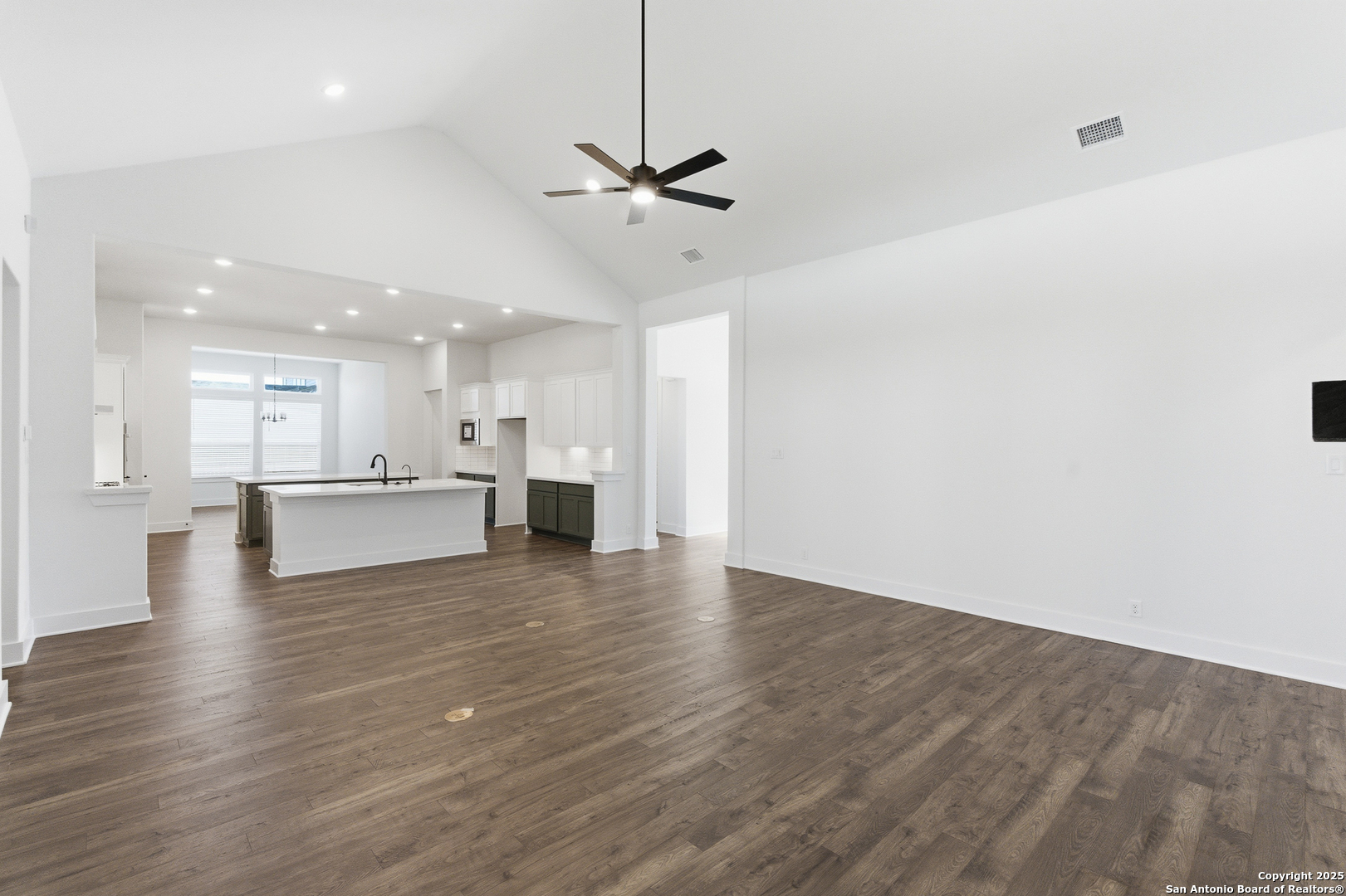 539 Caliban Cibolo, TX 78108 - Photo 9 of 38