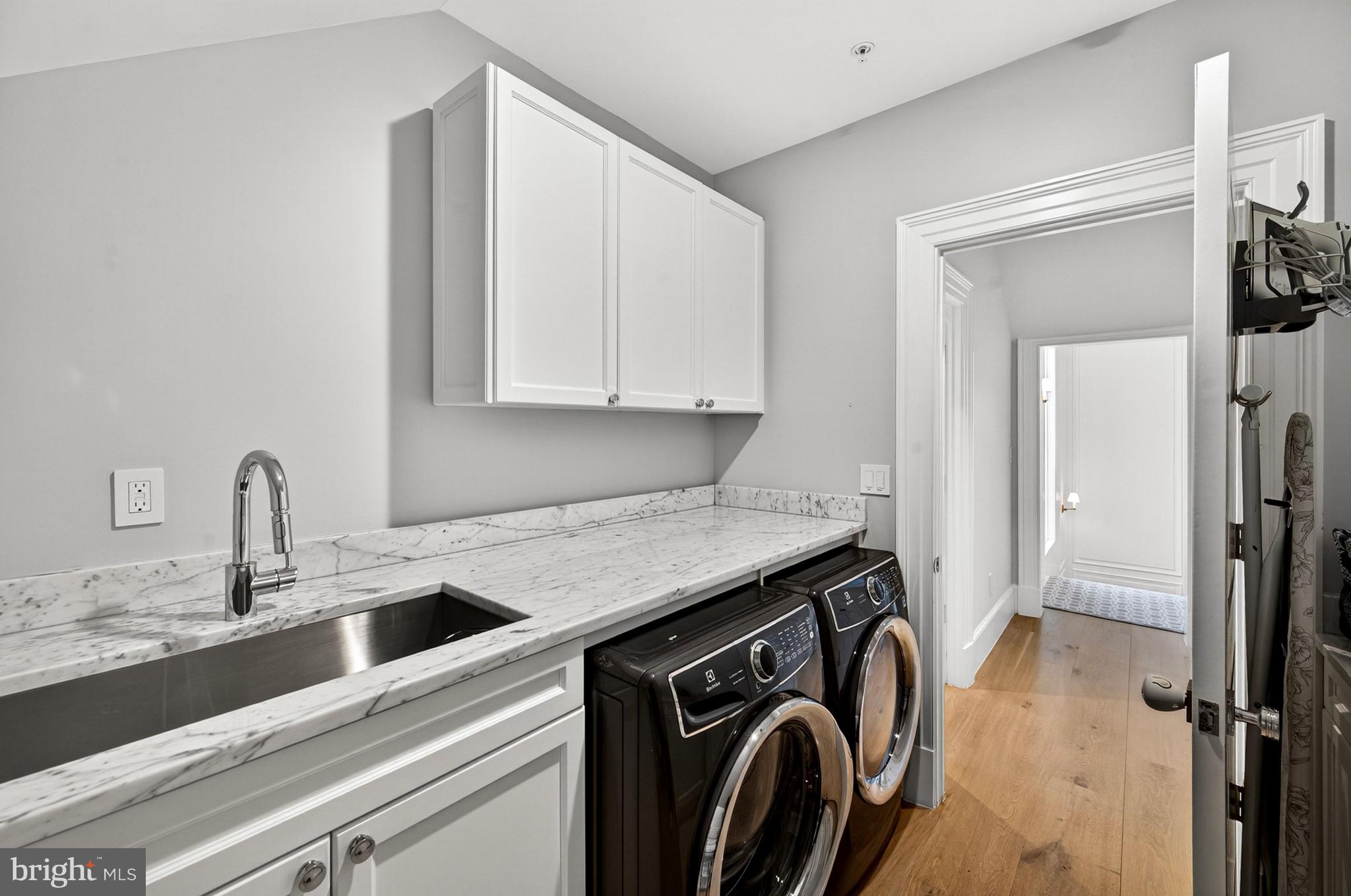 4432 Chestnut Lane Washington, DC 20007 - Photo 30 of 43 Upper Level Laundry
