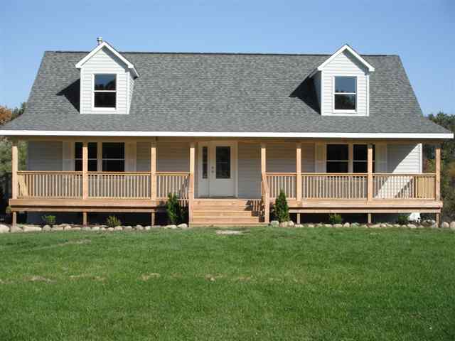 7824 Hewitt Road Avoca, MI 48006 - Photo 1 of 30 31075920.JPG
