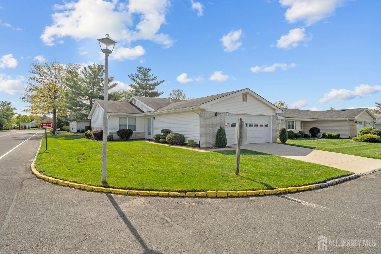 620A Deal Road, Unit 620A Monroe Township, NJ 08831 - Photo 2 of 34 Gallery Image 2