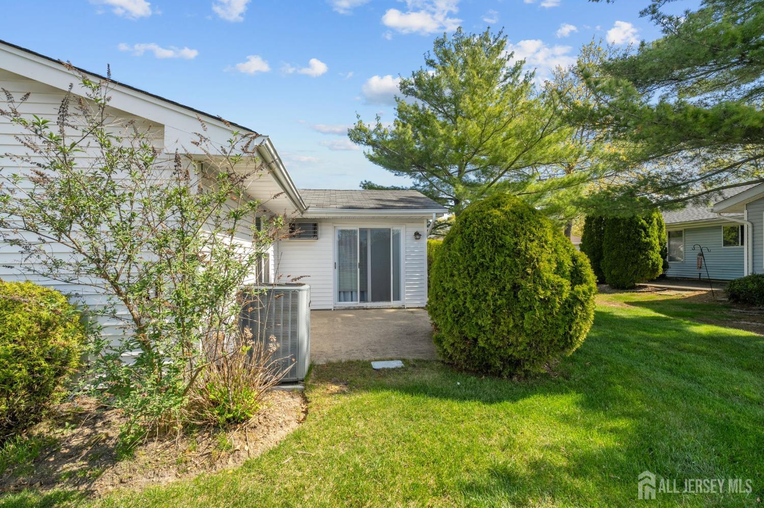 620A Deal Road, Unit 620A Monroe Township, NJ 08831 - Photo 5 of 34 Gallery Image 5