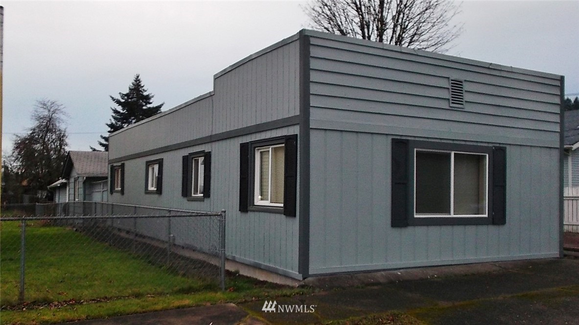 70-72 Southwest 5th Street Chehalis, WA 98532 - Photo 1 of 3 Gallery Image 1
