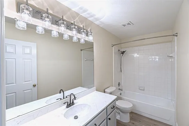 $3,100 | 10601 Robincreek Lane, Frisco, TX 75035