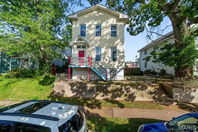 $170,000 | 6446 Virginia Avenue, St. Louis, MO 63111
