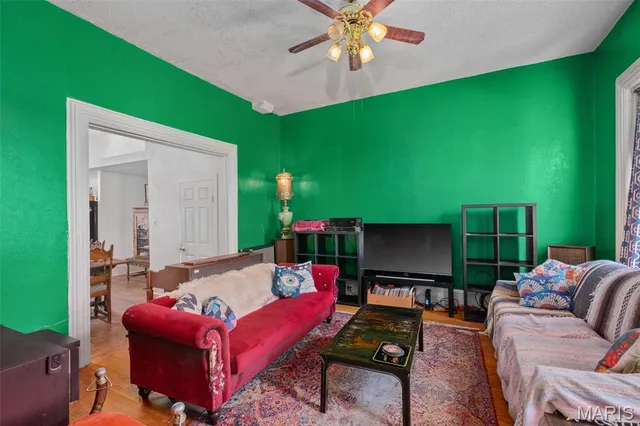 $170,000 | 6446 Virginia Avenue, St. Louis, MO 63111