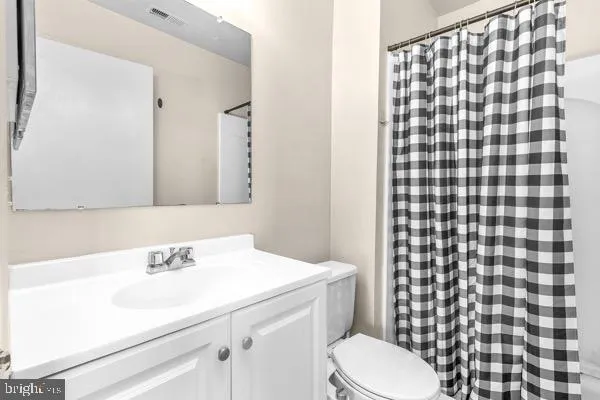 $2,050 | 1602 Woodhollow Drive, Marlton, NJ 08053